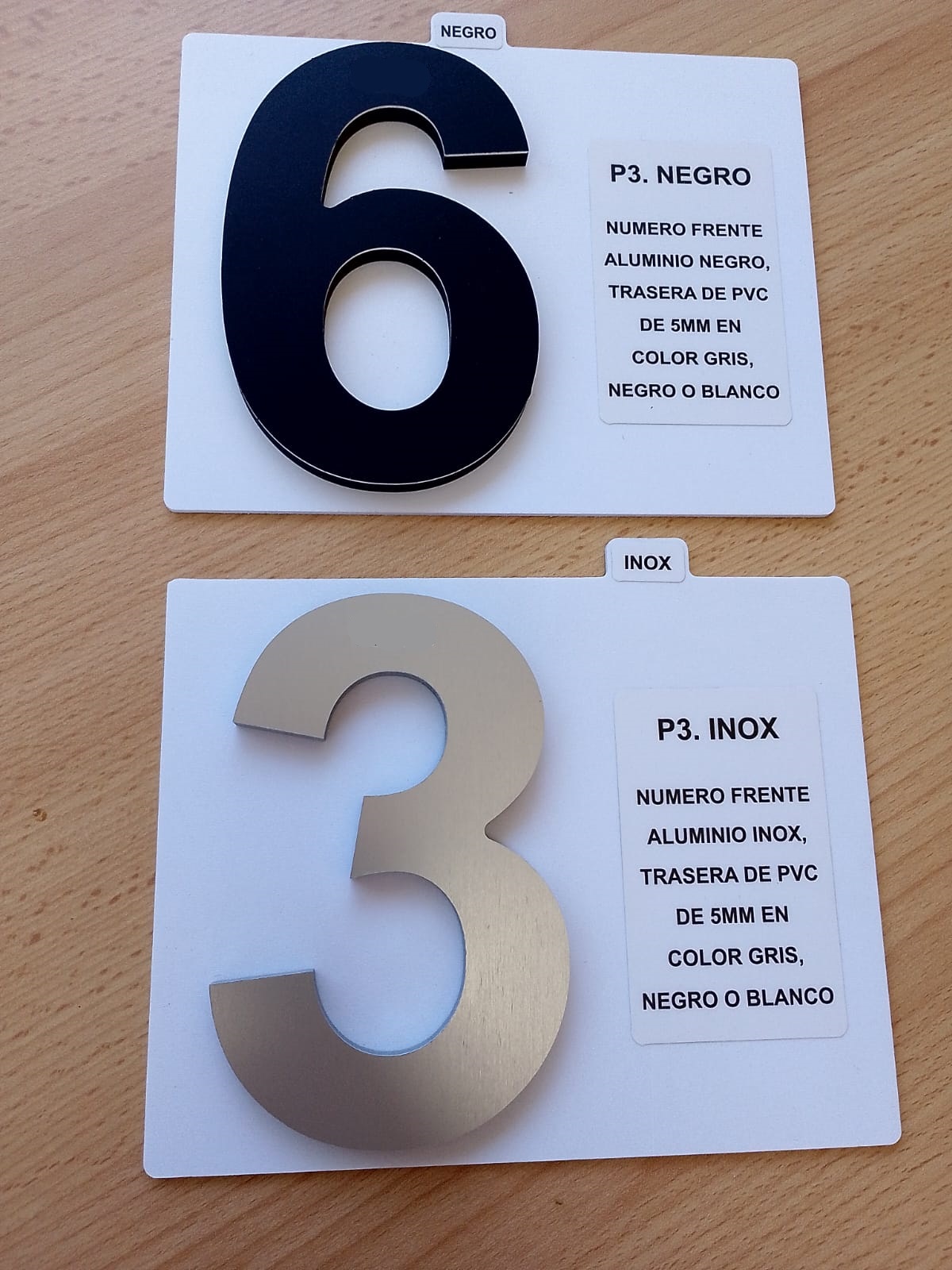 P3 NEGRO con trasera NEGRA Y P3 INOX con trasera GRIS